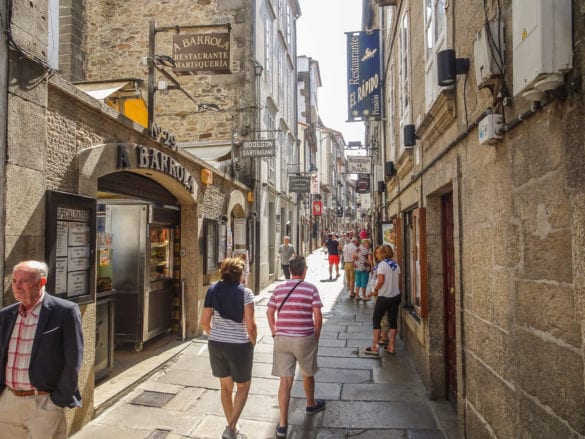 Restaurantmeile in Santiago de Compostela am Jakobsweg Portugal
